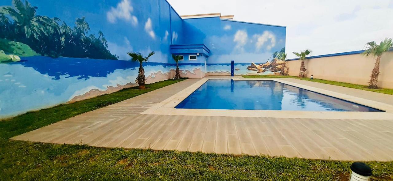 Luxueux Appartement Avec Piscine A La Marina Saidia Exterior photo